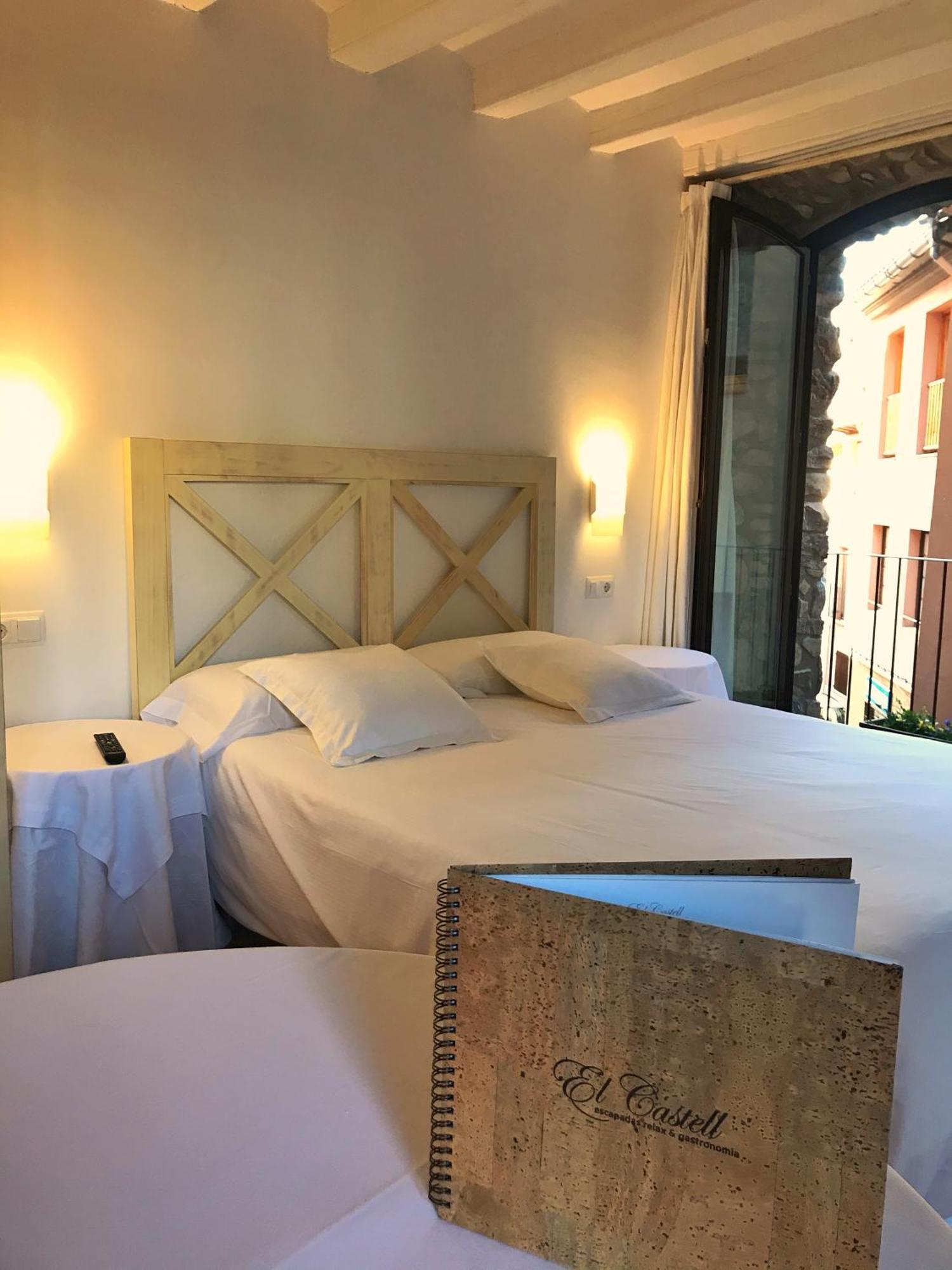 Villa El Castell De La Pobla De Lillet (Adults Only) Esterno foto